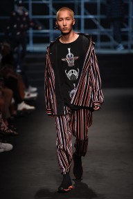 Look 30