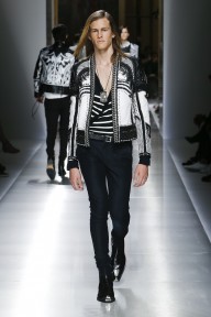 Look 80
