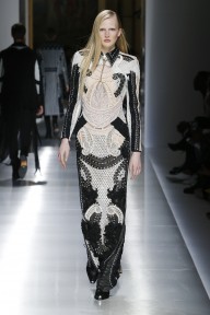 Look 75