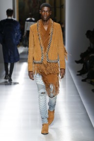 Look 46