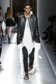 Look 28