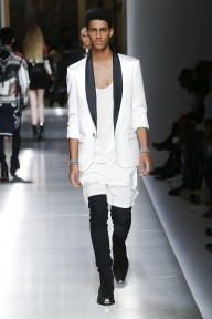 Look 27